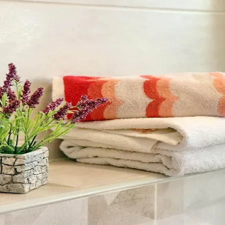 Clementina Sunrise דירה אורביץ