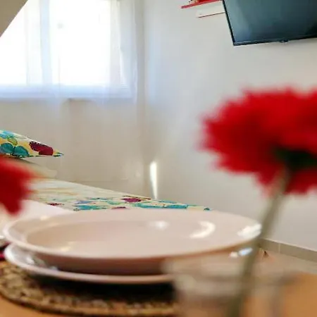 Clementina Sunrise דירה אורביץ