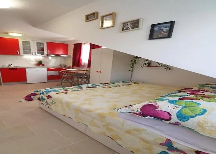 Clementina Sunrise Apartamento Orebić